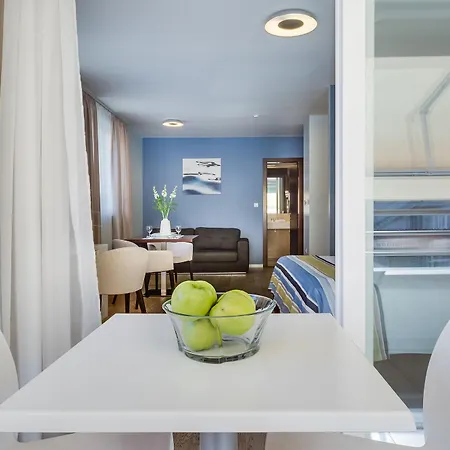 Bed & Breakfast Bb 4*
