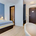 Bb B&B