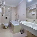 Bb 4* Сплит