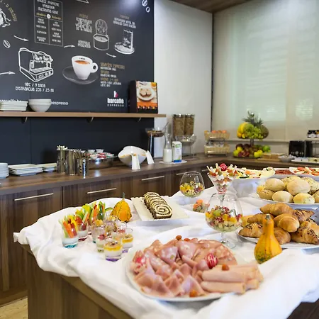 Bb Bed & Breakfast 4*