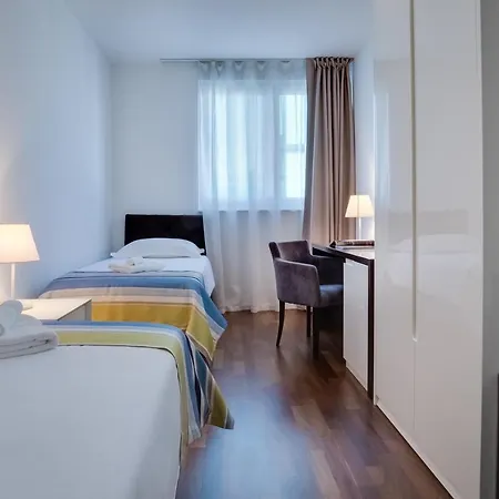 Bb Bed & Breakfast 4*