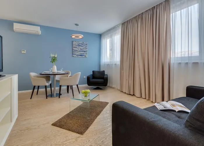 Bb Bed and Breakfast 4*