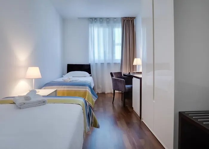 Bb Bed and Breakfast 4*