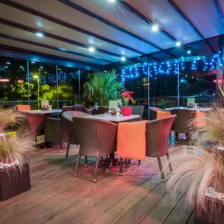 Bb Nocleg ze śniadaniem 4*