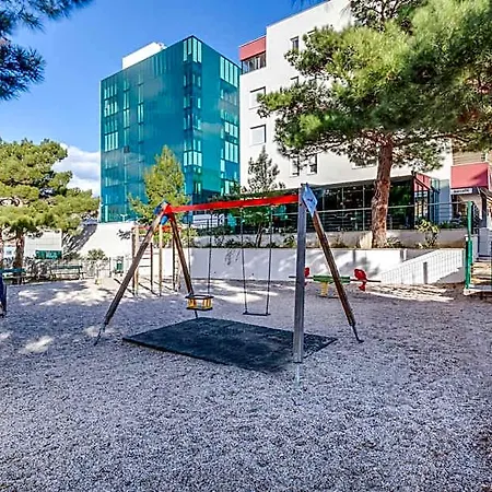 B&B Bb 스플리트
