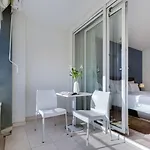 Bb Oda ve Kahvaltı Split